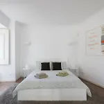 게스트하우스 Baixa Chiado Luxury Bedrooms