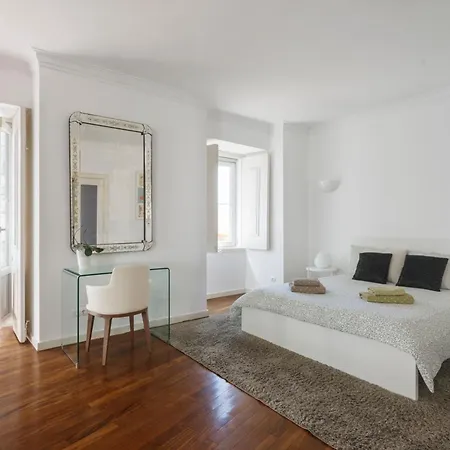 Baixa Chiado Luxury Bedrooms Lisbona