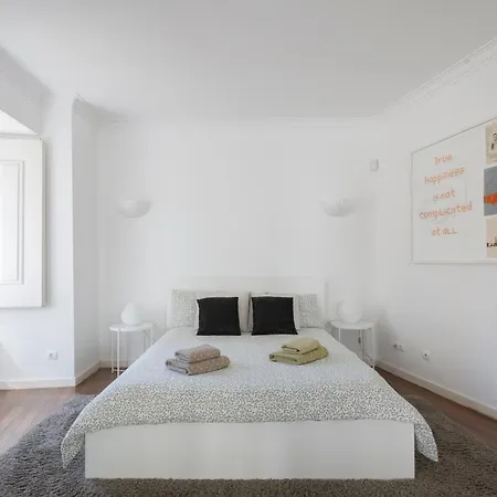 Konukevi Baixa Chiado Luxury Bedrooms