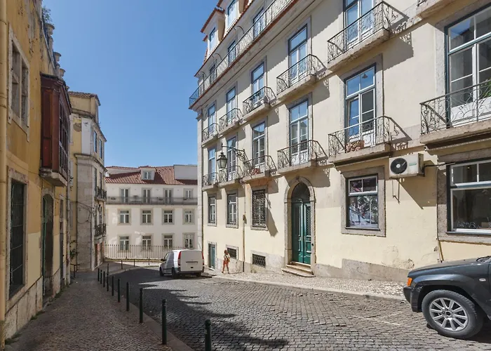 Baixa Chiado Luxury Bedrooms *