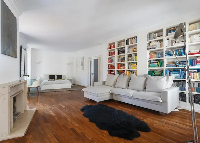 Baixa Chiado Luxury Bedrooms *
