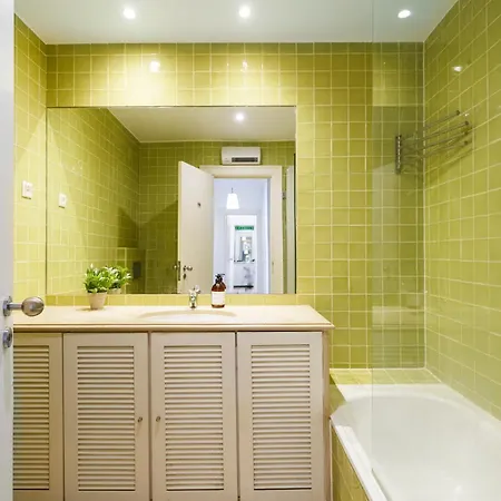 Baixa Chiado Luxury Bedrooms Konukevi Lisboa