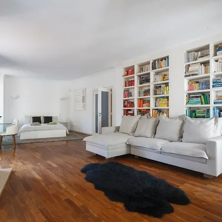 Baixa Chiado Luxury Bedrooms *