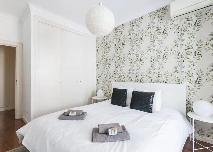 Baixa Chiado Luxury Bedrooms * Lisboa